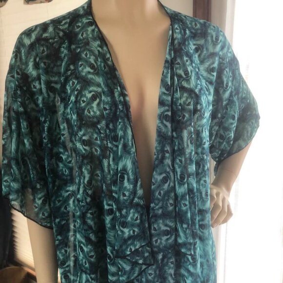 NWT in Mint Condition LuLaRoe Monroe Wolf Kimono Sheer Cover Up Shawl Size Large - Picture 1 of 13